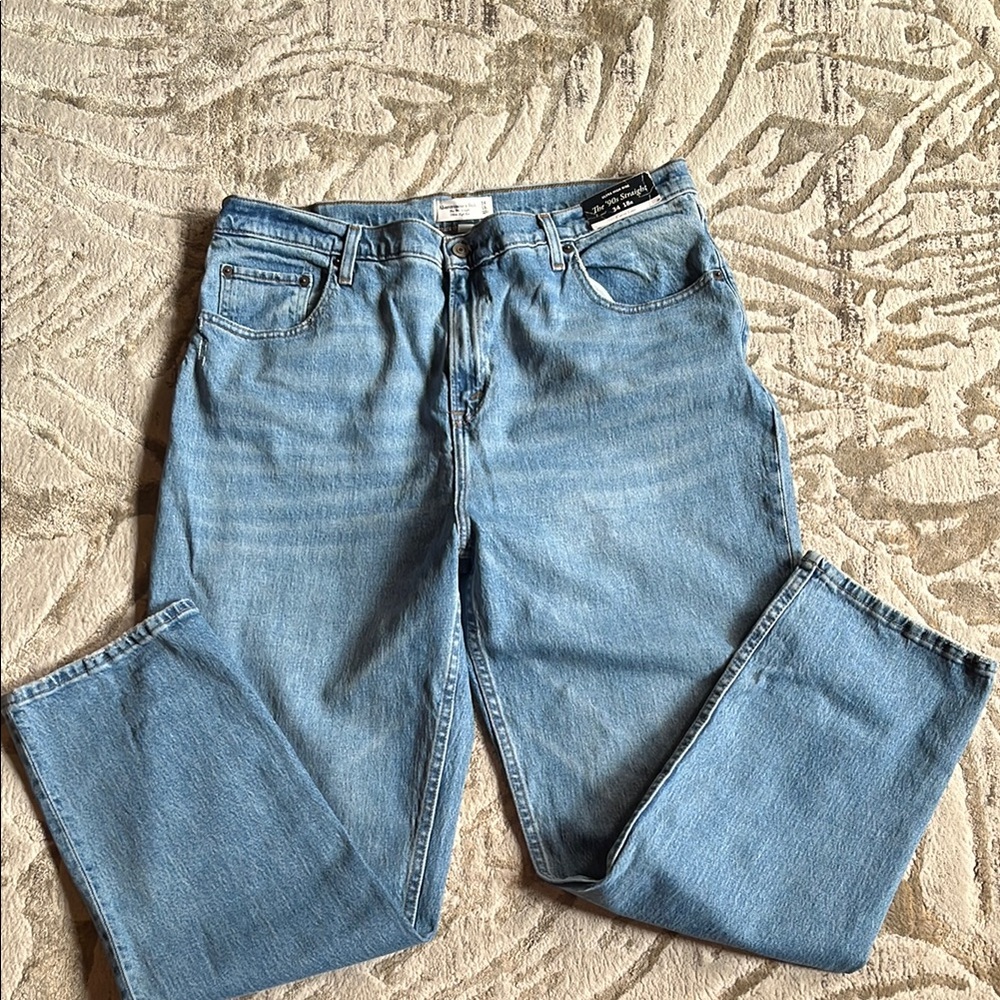 Women’s Curve Love Jeans